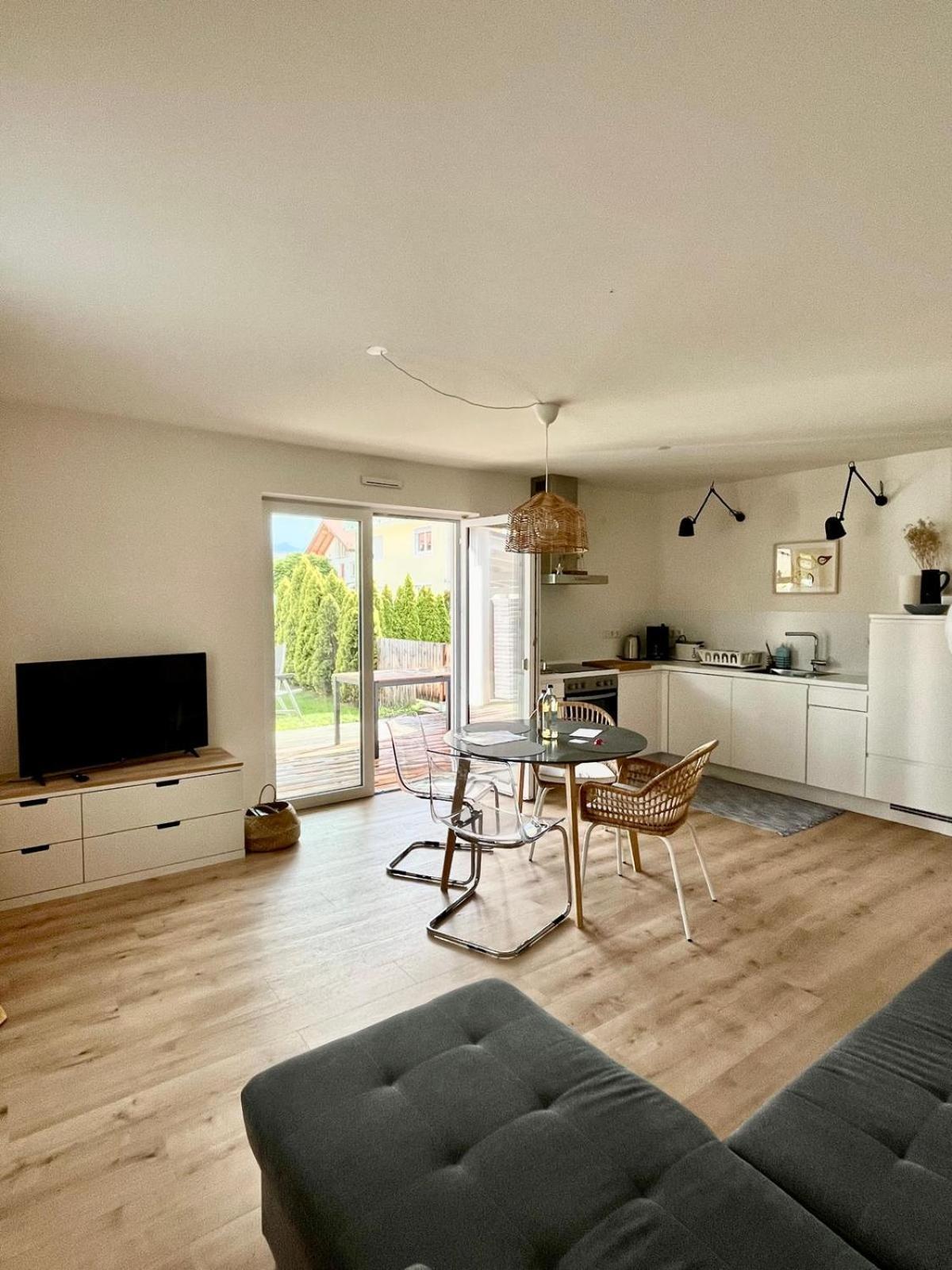 Ferienwohnung Am bayrischen Meer Übersee Exterior foto